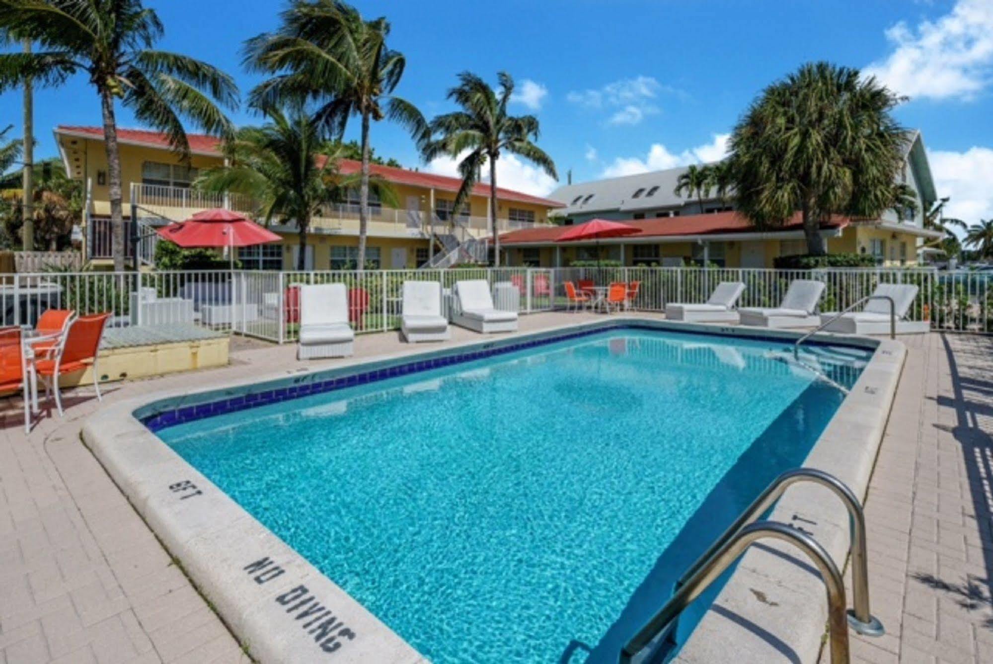 Luna Paradise By The Sea Aparthotel Lauderdale-by-the-Sea Екстериор снимка